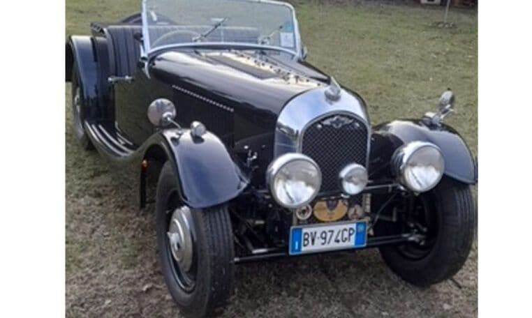 Photograph of vehicle for sale
