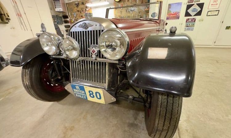 Photograph of vehicle for sale