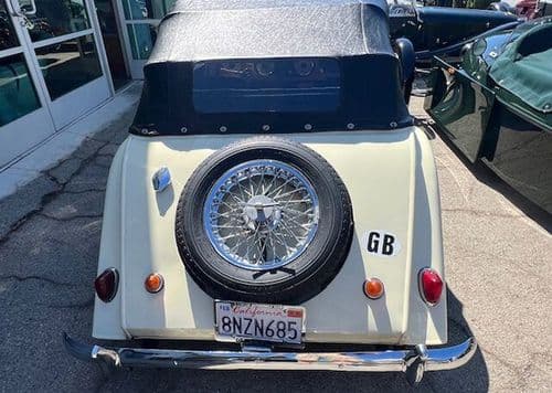 Photograph of vehicle for sale