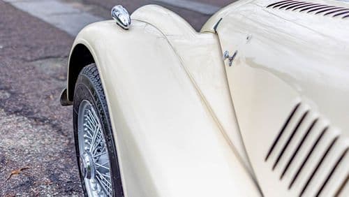 Photograph of vehicle for sale