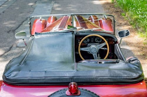 Photograph of vehicle for sale