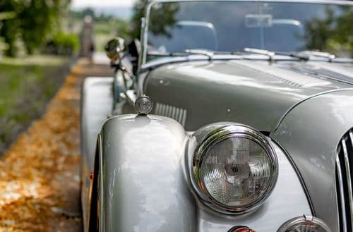 Photograph of vehicle for sale