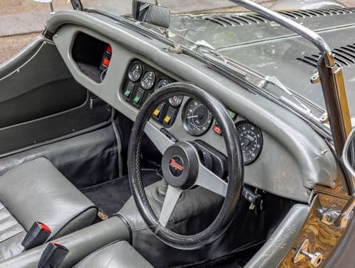 Photograph of vehicle for sale