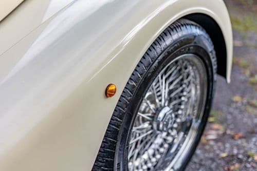 Photograph of vehicle for sale