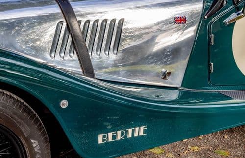 Photograph of vehicle for sale