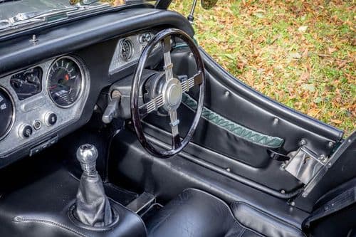 Photograph of vehicle for sale