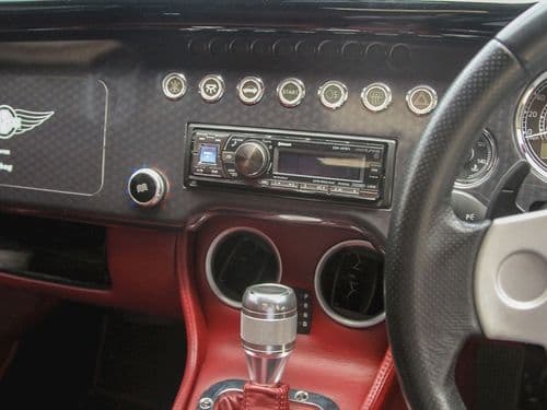 Photograph of vehicle for sale