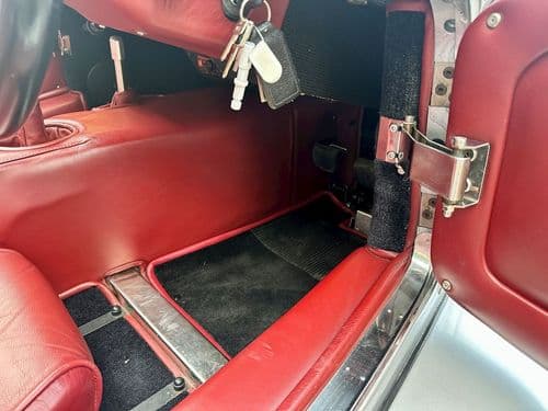 Photograph of vehicle for sale