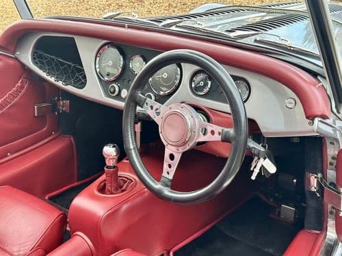 Photograph of vehicle for sale