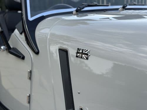 Photograph of vehicle for sale