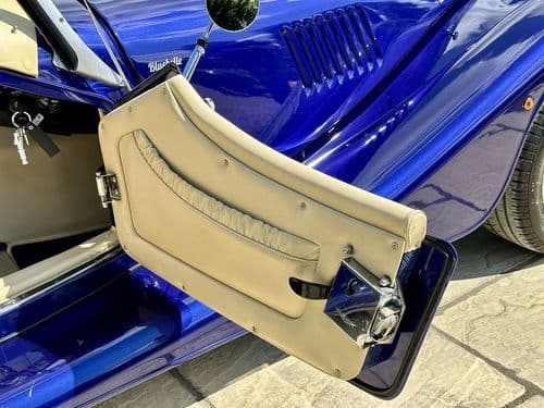 Photograph of vehicle for sale