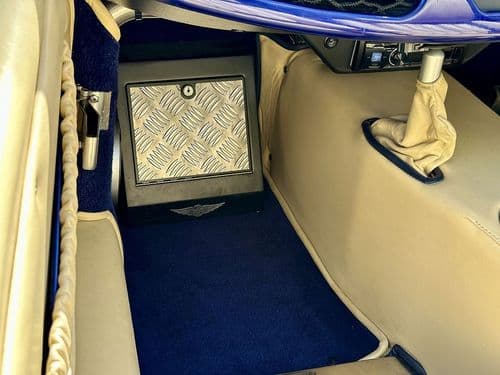 Photograph of vehicle for sale