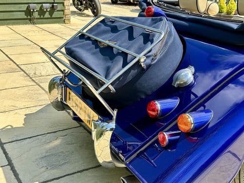 Photograph of vehicle for sale