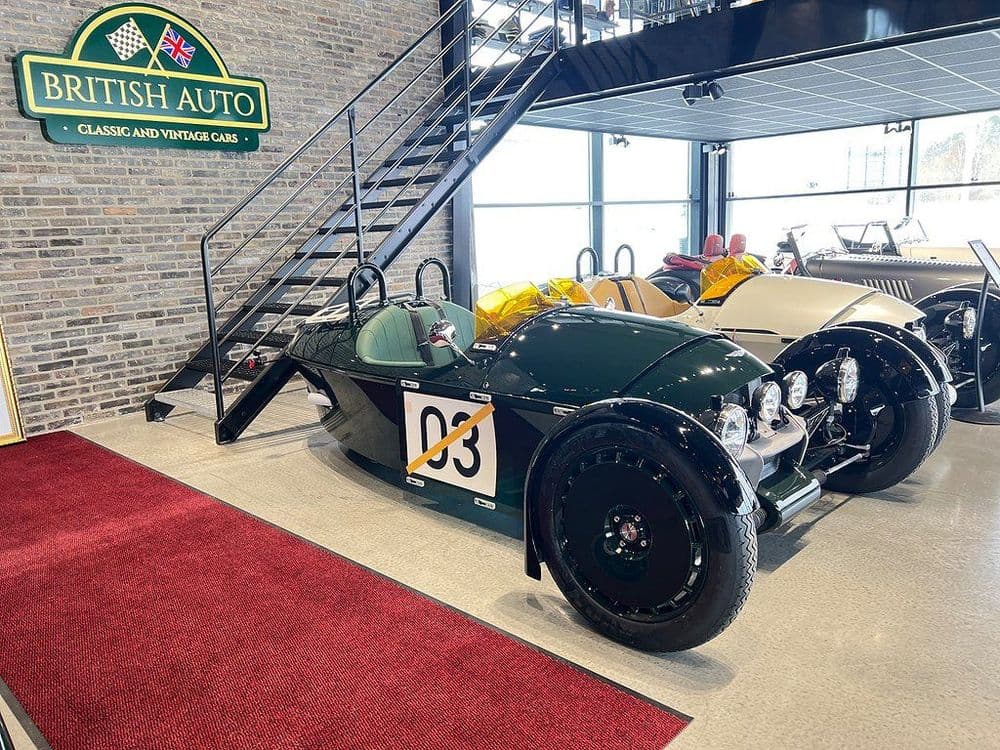 Photograph of vehicle for sale