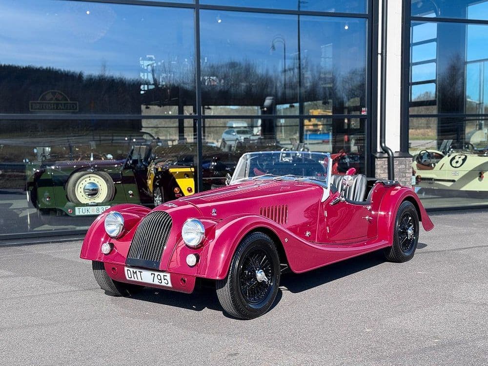 Photograph of vehicle for sale