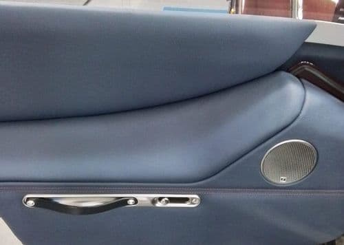 Photograph of vehicle for sale