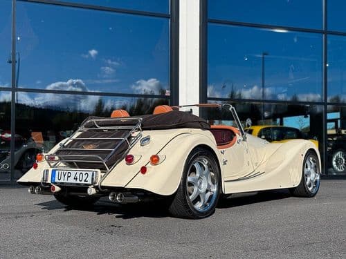 Photograph of vehicle for sale