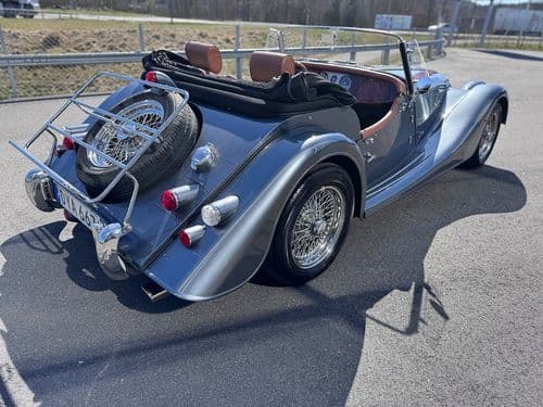 Photograph of vehicle for sale