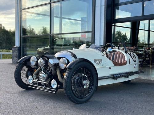 Photograph of vehicle for sale