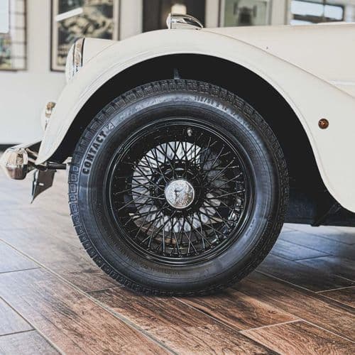 Photograph of vehicle for sale