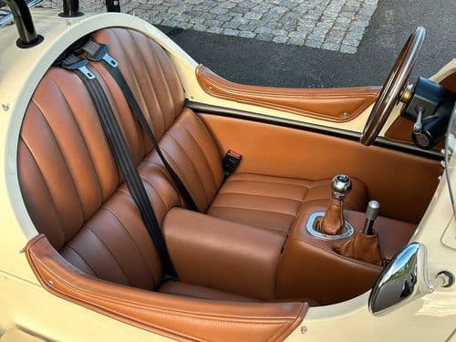 Photograph of vehicle for sale