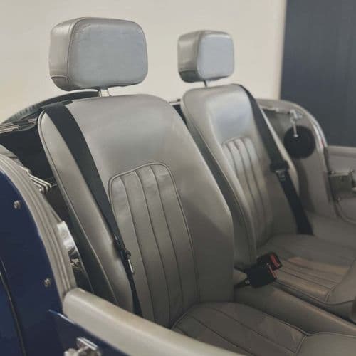 Photograph of vehicle for sale