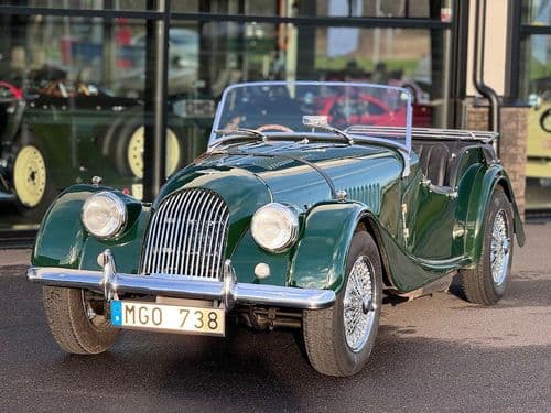 Photograph of vehicle for sale