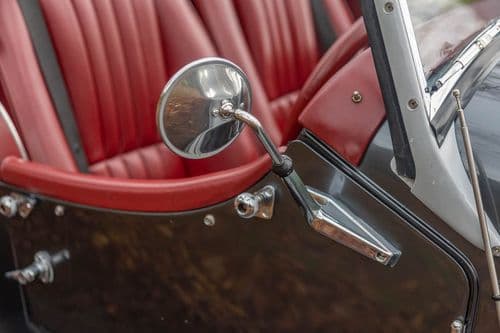 Photograph of vehicle for sale