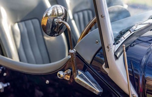 Photograph of vehicle for sale