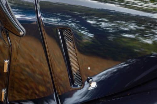 Photograph of vehicle for sale