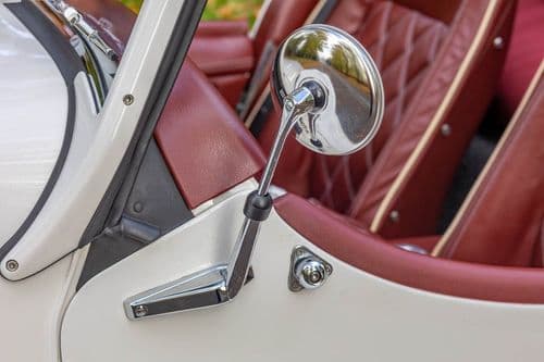 Photograph of vehicle for sale