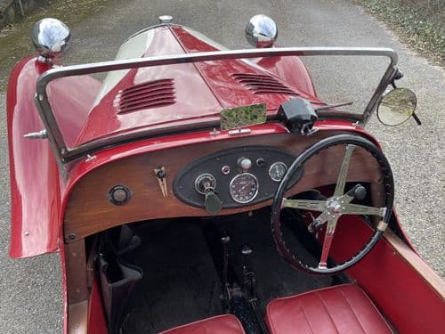 Photograph of vehicle for sale