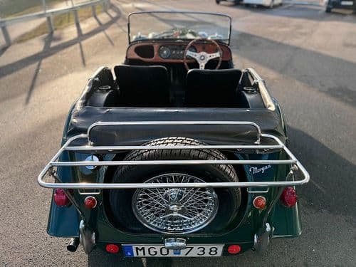 Photograph of vehicle for sale