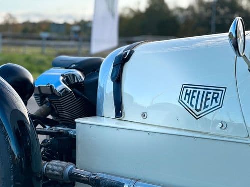 Photograph of vehicle for sale