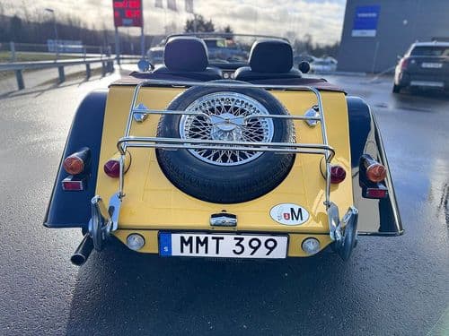 Photograph of vehicle for sale