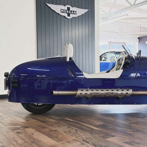 Photograph of vehicle for sale