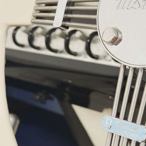 Photograph of vehicle for sale