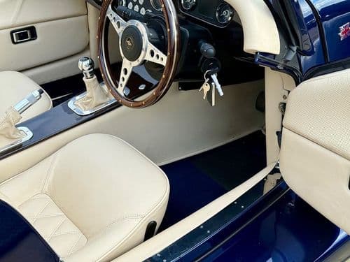 Photograph of vehicle for sale