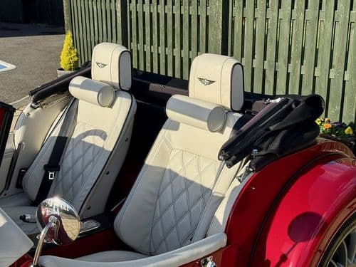 Photograph of vehicle for sale