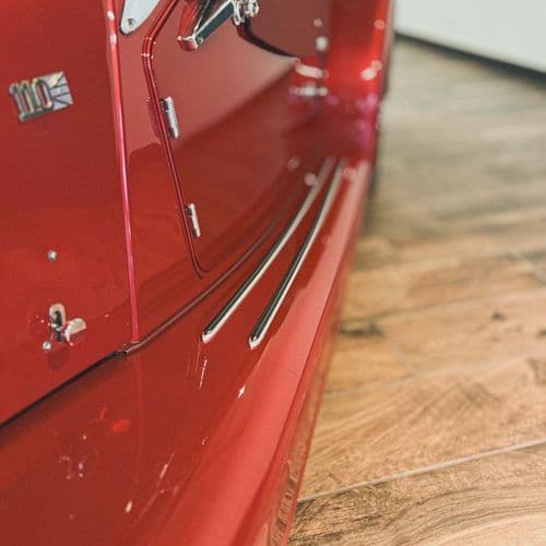 Photograph of vehicle for sale