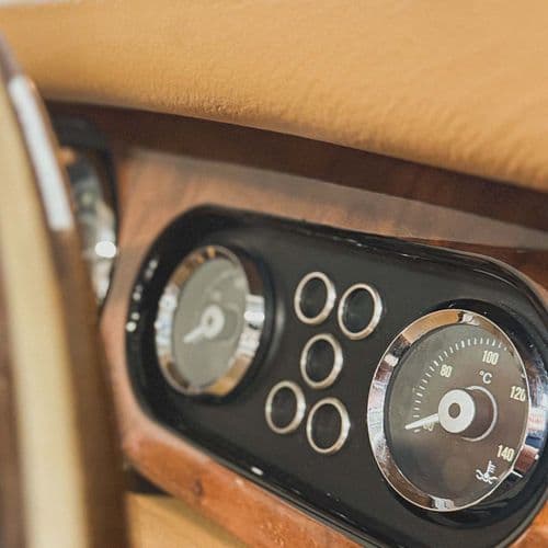 Photograph of vehicle for sale