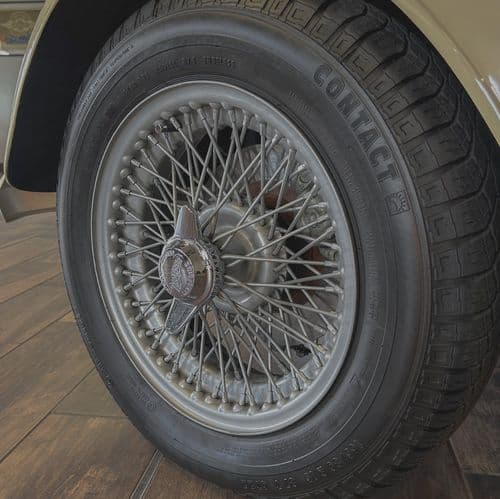 Photograph of vehicle for sale