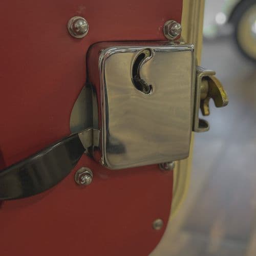 Photograph of vehicle for sale