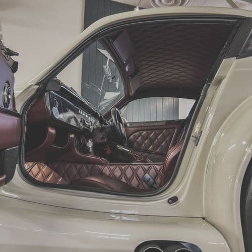 Photograph of vehicle for sale