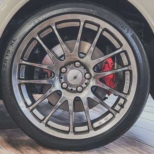 Photograph of vehicle for sale