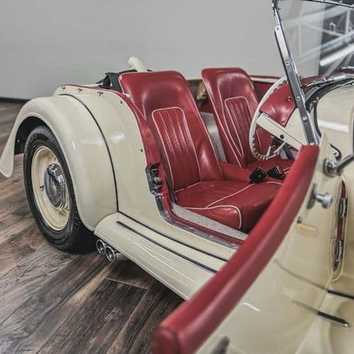 Photograph of vehicle for sale