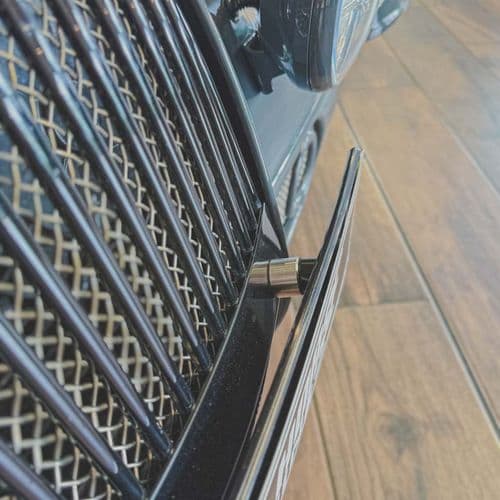 Photograph of vehicle for sale