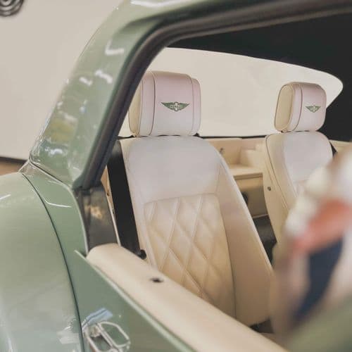 Photograph of vehicle for sale