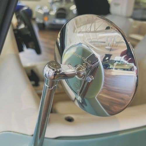 Photograph of vehicle for sale