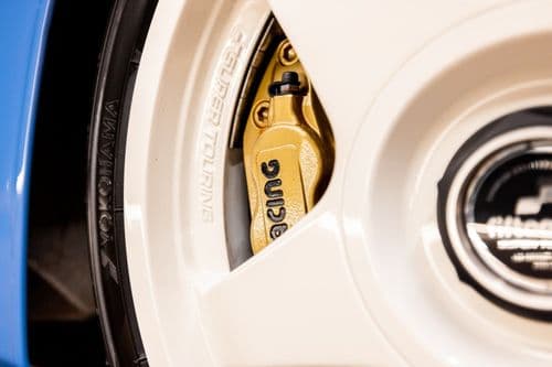 Photograph of vehicle for sale